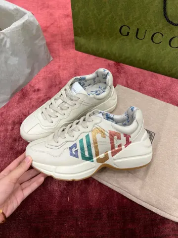 Gucci Ace option 7