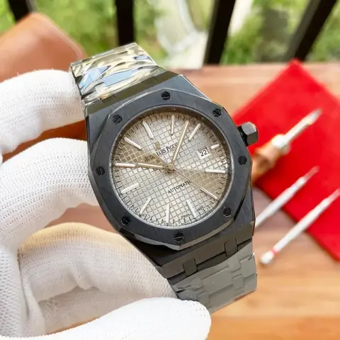 Audemars Piguet Silver Band option Black shell gray steel strip