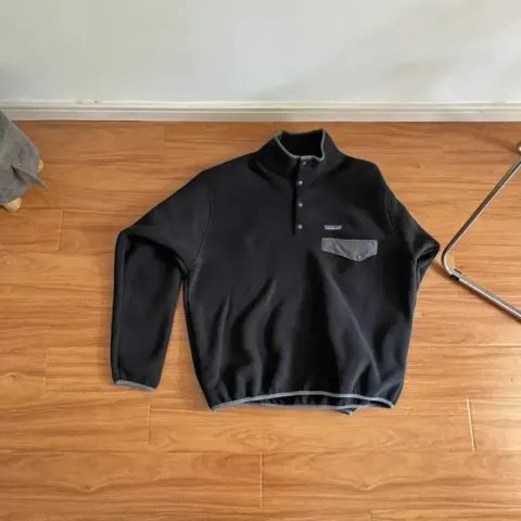 Patagonia Jacket option black gray pocket