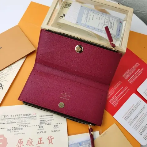 LV Wallet option M61269-4