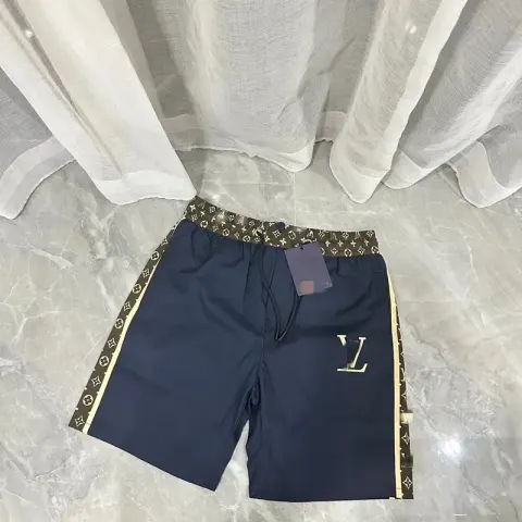 Burberry Shorts option V2318 Black