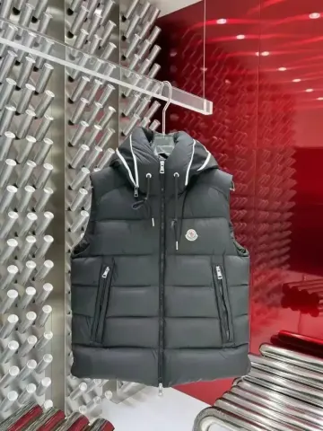 Moncler Cardamine Gilet Vest option Black