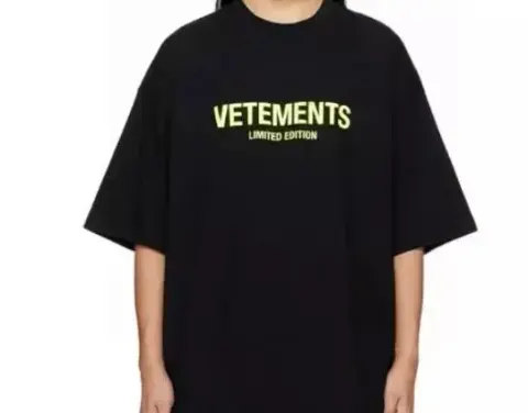 Vetements Java White T-Shirt option 19