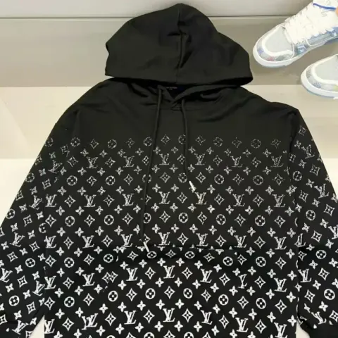 LV Hoodie option black