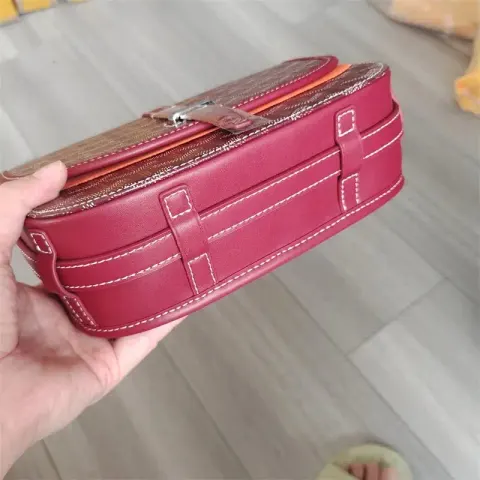 Goyard Shoulder Bag option claret