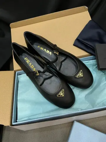Prada Leather Ballerina Shoes option black