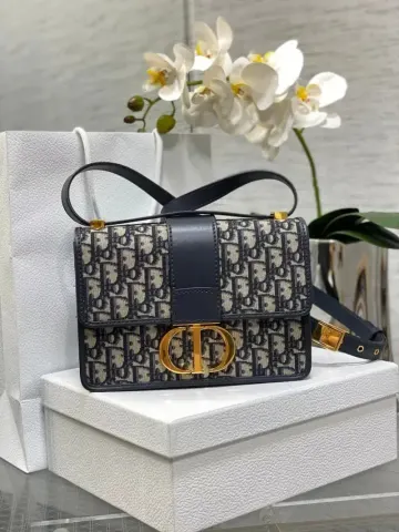 Dior 30 Montaigne Oblique option small size leather shoulder strap 21*13.