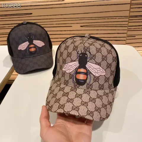 Gucci Caps option Bee Khakis