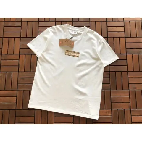 Supreme X Ducati T-Shirt option B308 Burberry joint white