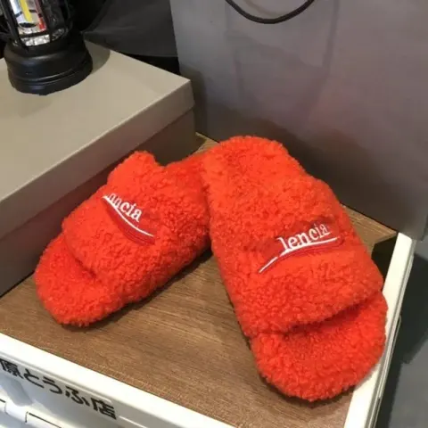Balenciaga Fur Slides option Orange red