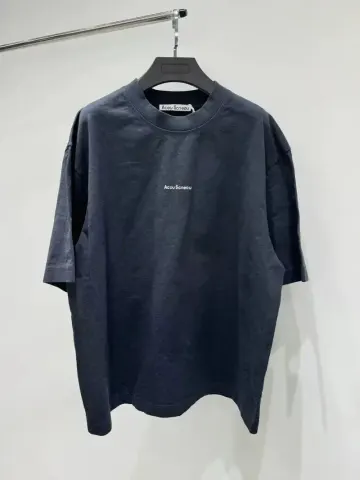 Acne Studio T-Shirt option Black gray [version is too large]]