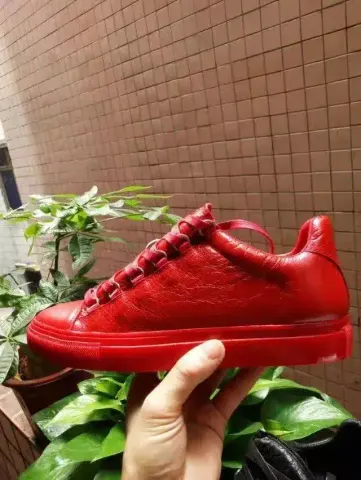 Balenciaga Arena Low option red