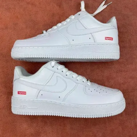 Supreme Air Force 1 White option White