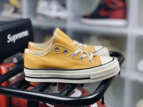 Converse Basic And CDG option deciduous yellow low side