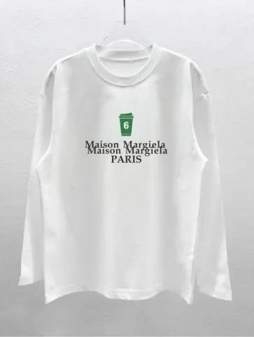 Maison Margiela Hoodie option 18
