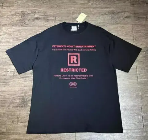 Vetements Tees option 2