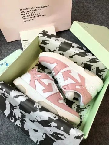 Off-White Sneakers / Trainers OOF option 24
