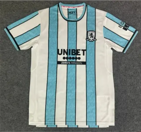 Legia Warszawa 24/25 Away Jersey option Middlesbrough