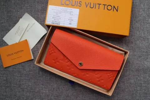 LV Wallet option 61182-6