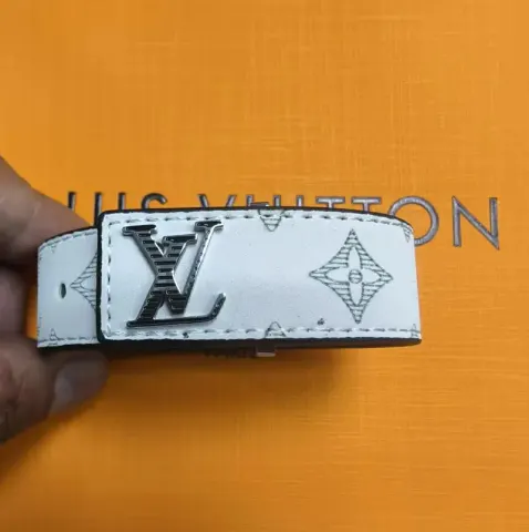 LV Bracelet option White new striped buckle