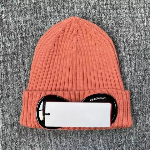 Budget CP Company Beanie option Orange red