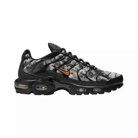 Nike TN All Black Shoes option BlackOrangeCamo