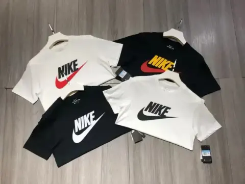 Nike T-shirt option white red hook