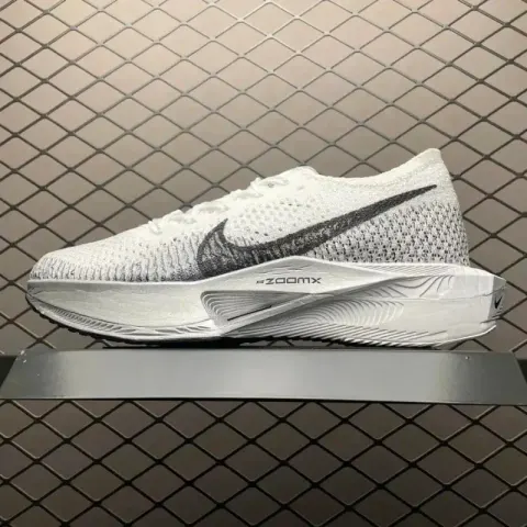 Nike Zoom Vaporfly NEXT% Pink option silver grey