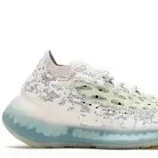 Yeezy 380 Onyx option White Blue