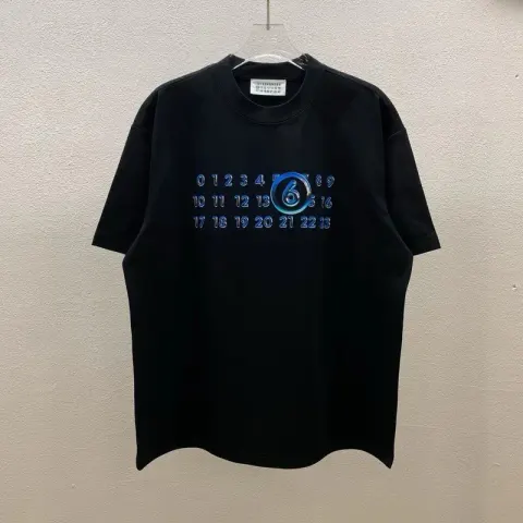 Maison Margiela T-Shirt option 16