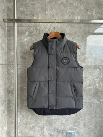 Canada Goose Vest option Grey black label