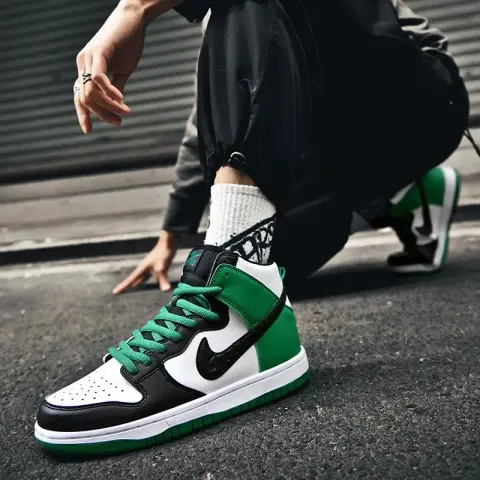 Jordan 1 High "Not For Resale" option 885 black green toe