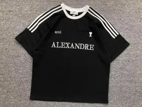 Ami Paris T-Shirt option black