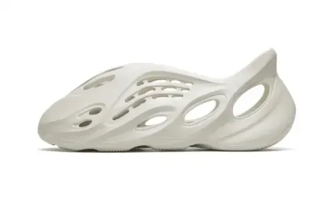 Yeezy Foam RNNR option Ararat White G55486