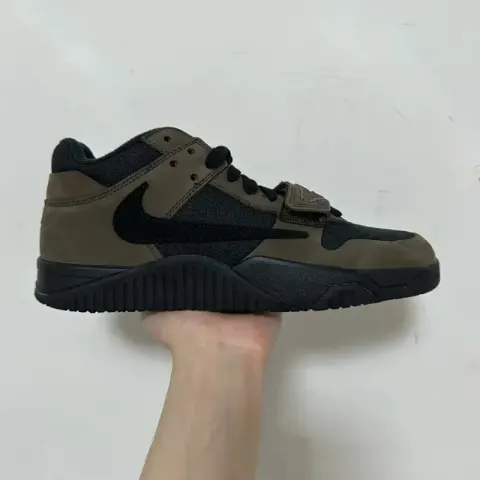 Jumpan Travis Scott University Red Shoes option Black brown