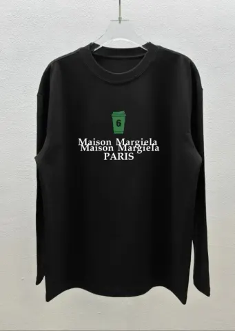 Maison Margiela Hoodie option 17