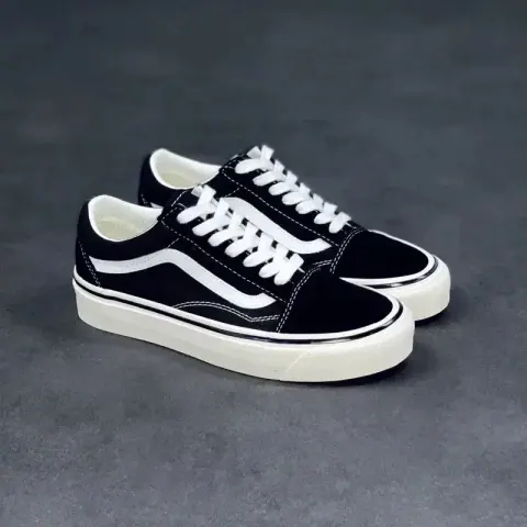 Vans Old Skool Shoes option ANA OS Black and White Low