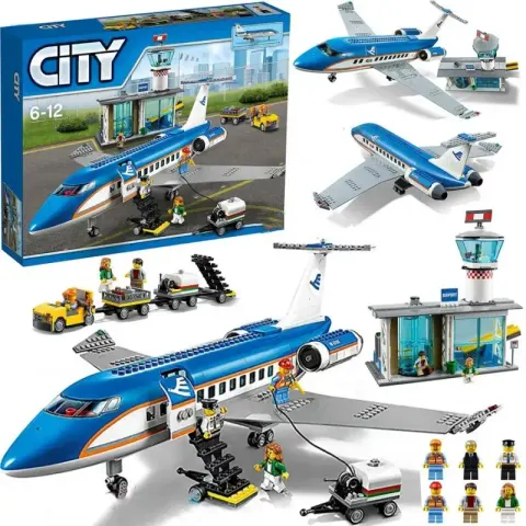 City High-Speed Passenger Train option 61002-Airport Terminal Aircraft-Approximately 1.5KG