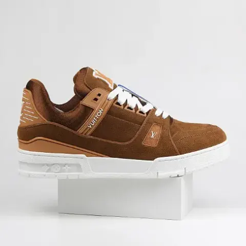 LV Trainers Black-White option 19