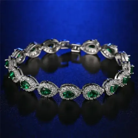 Random Bracelet option KSB00039 Platinum Green Diamond