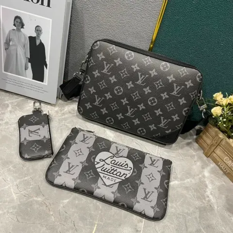 LV Bag option 12