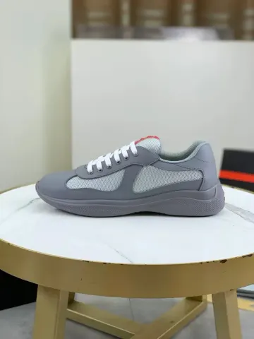 Prada American Cup's option 20