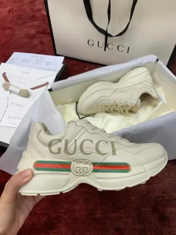Gucci Ace option 12