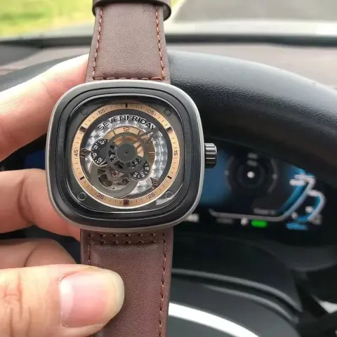SevenFriday Watch option P2-01