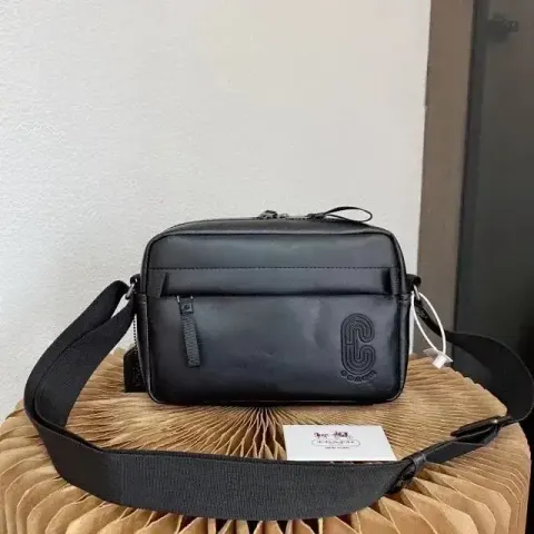Coach Bag option Pure black size 23*16