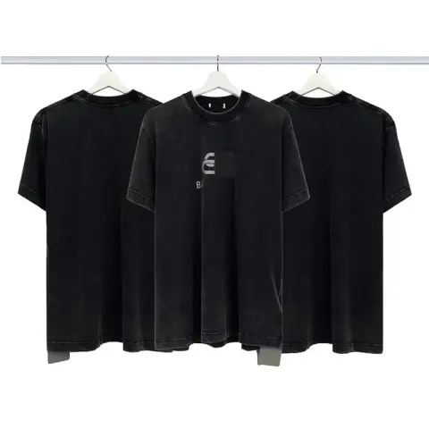 More Balenciaga T-Shirts option 014 Latch