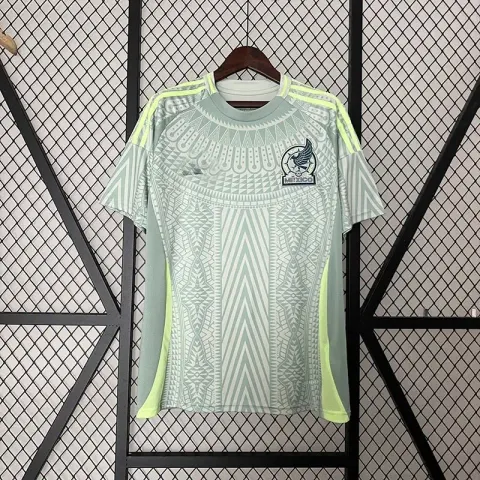 Real Madrid 24/25 T-Shirt option 2425 Mexico away