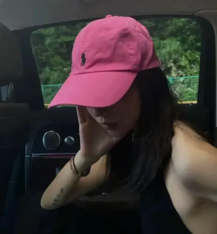 Ralph Lauren Cap option Plum color