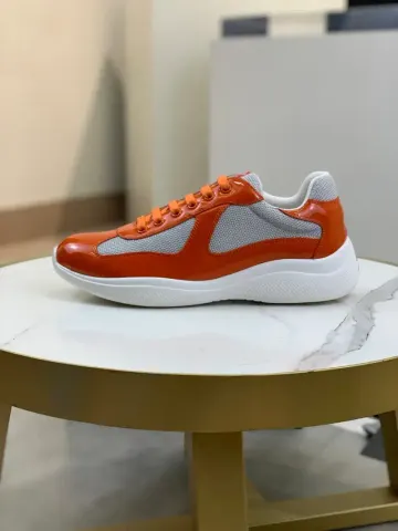 Prada American Cup's option 4