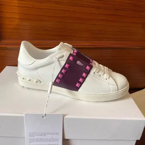 Valentino Garavani Trainers option Purple Gold Rivet 23